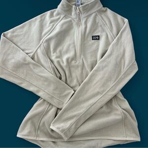 Mountain Hardwear Women’s Cream Half-Zip Fleece Pullover